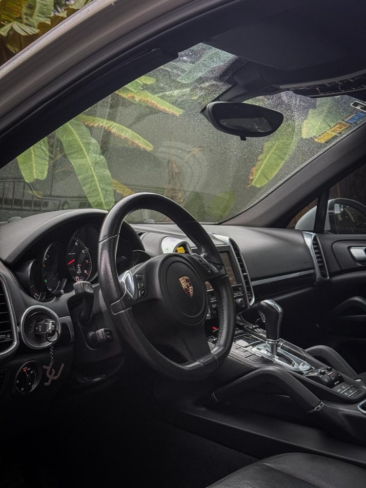 Porsche Cayenne V6 — foto 2